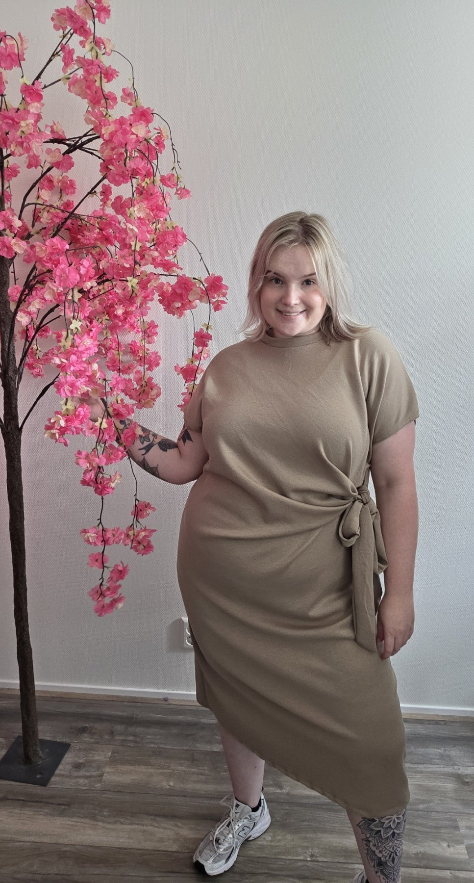 Jog Knot Dress (In 2 kleuren)