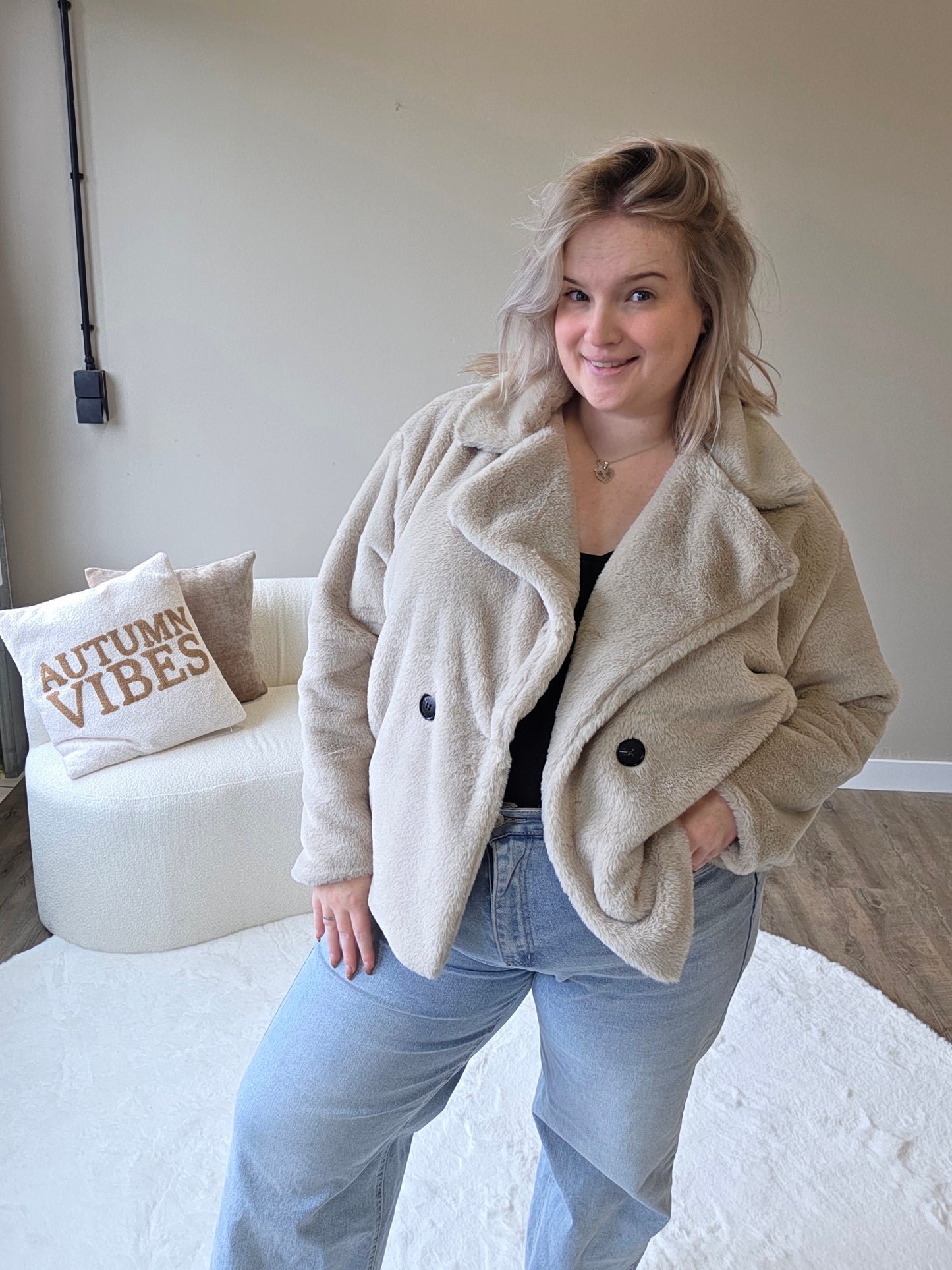 Faux Fur Jackets (In 3 kleuren)