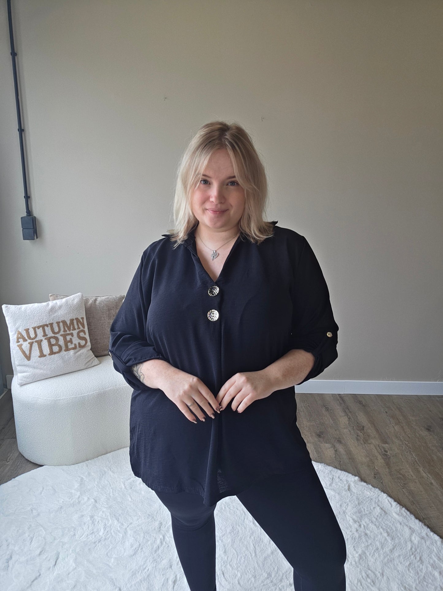 Button Blouse (In 2 kleuren)