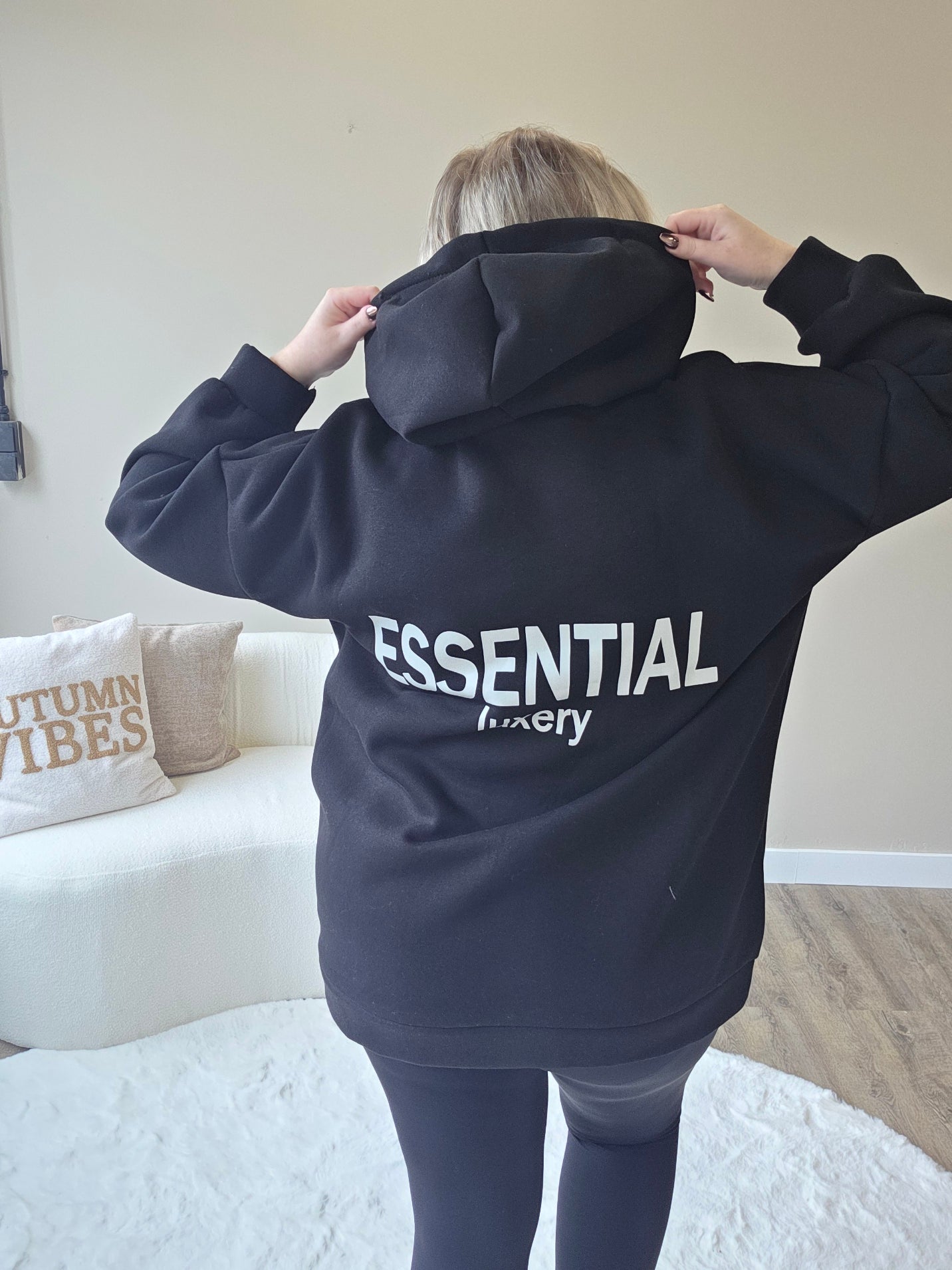 Essential Hoodies (In 3 kleuren)