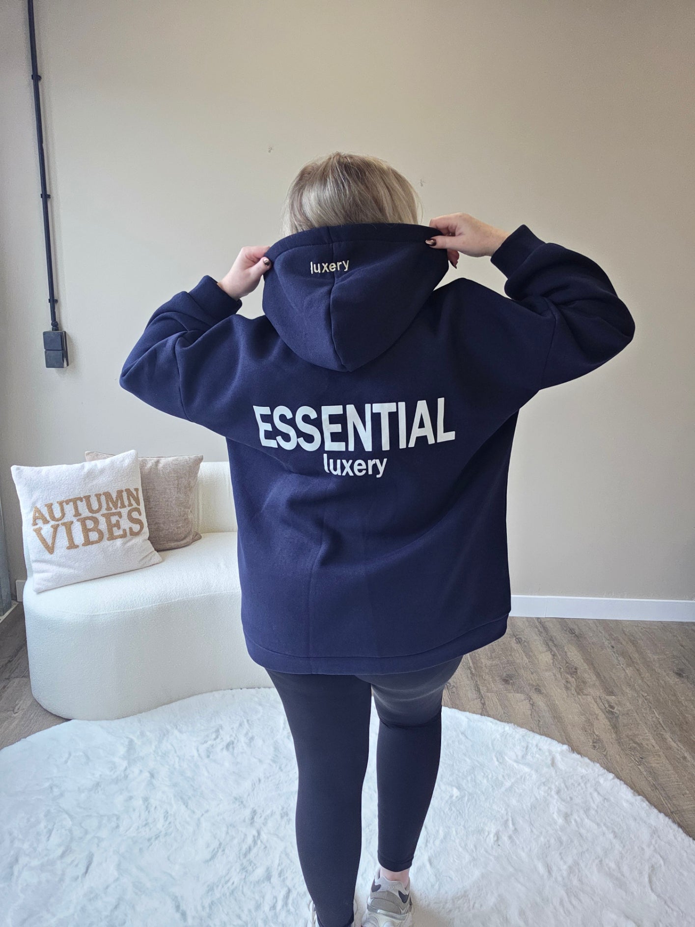 Essential Hoodies (In 3 kleuren)