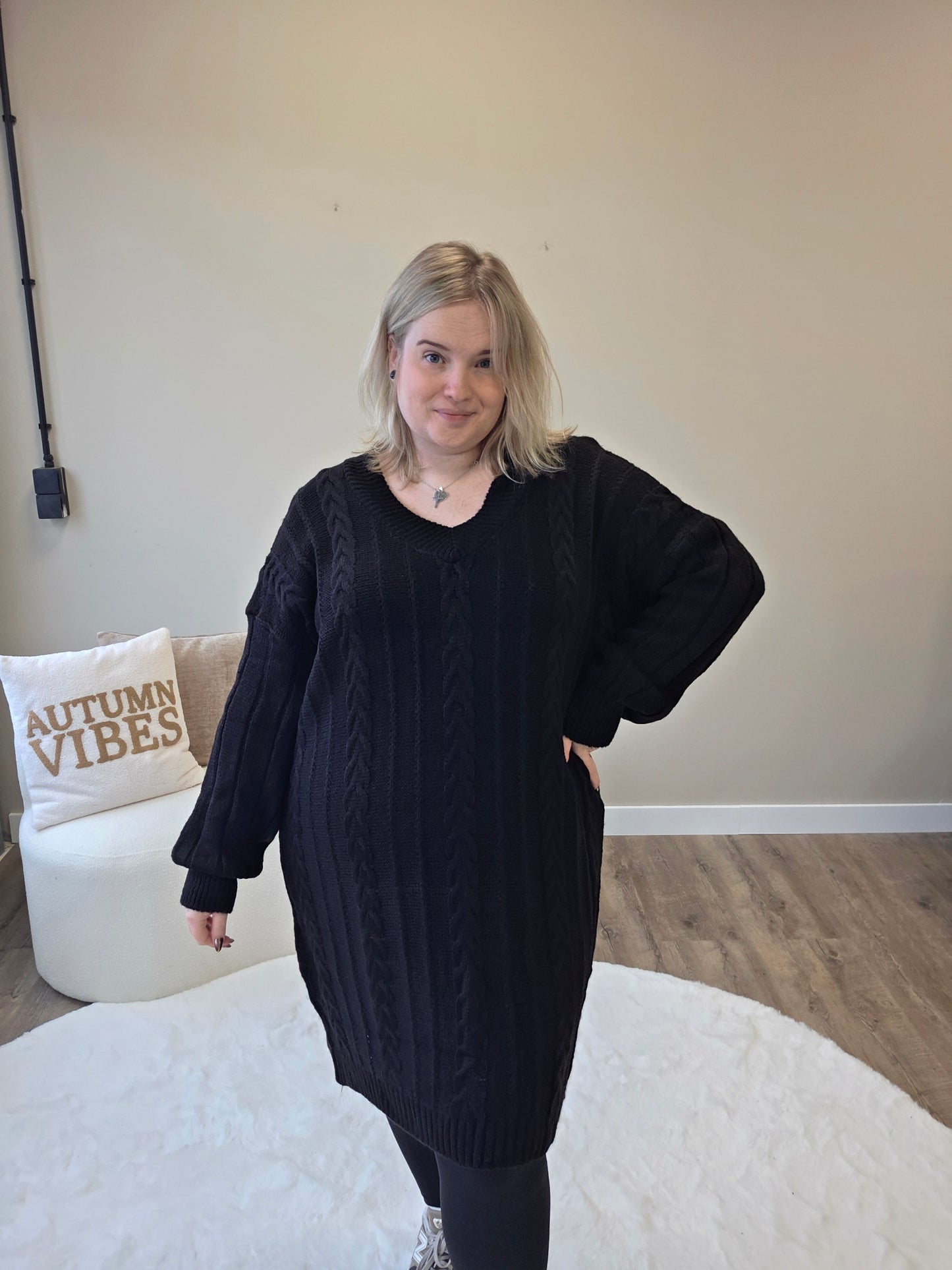 V-hals Knit Dress (In 2 kleuren)