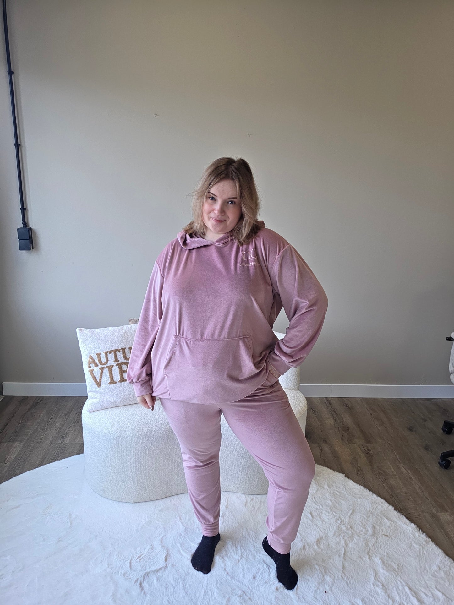 NC Loungewear Samtanzug in Blush Pink