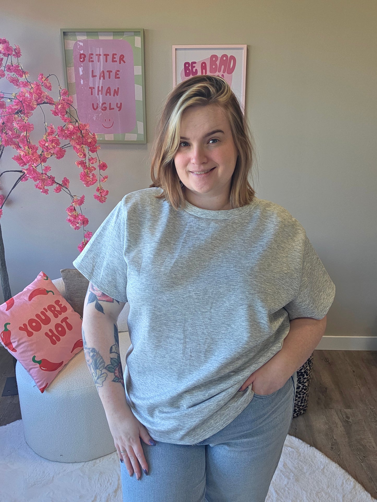 T-Shirt met Kant V-Rug (In 4 kleuren)