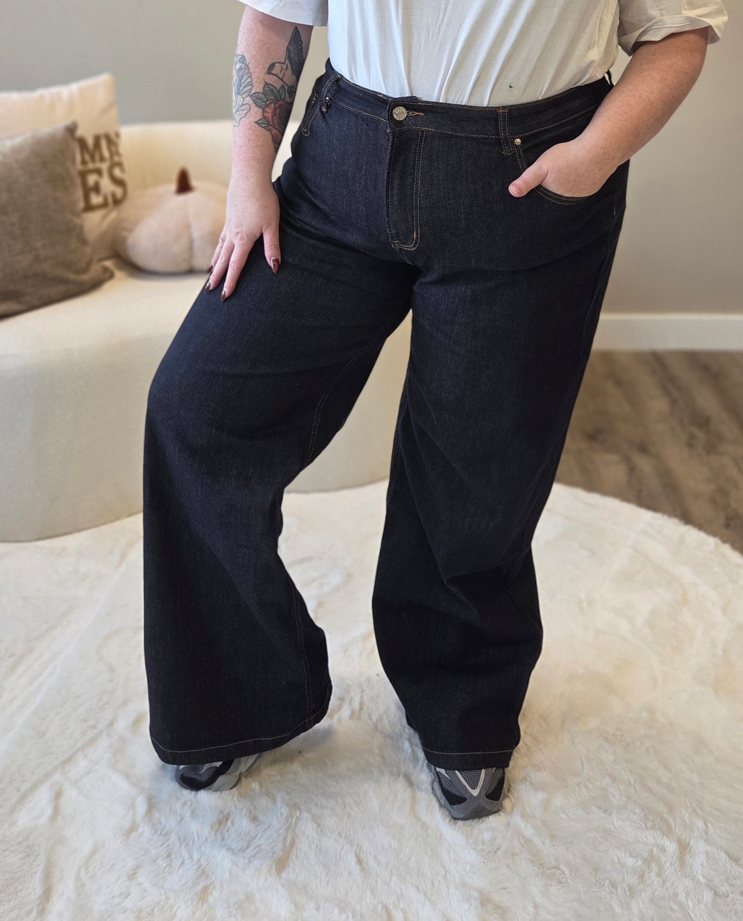 Monday Jeans Dark Denim