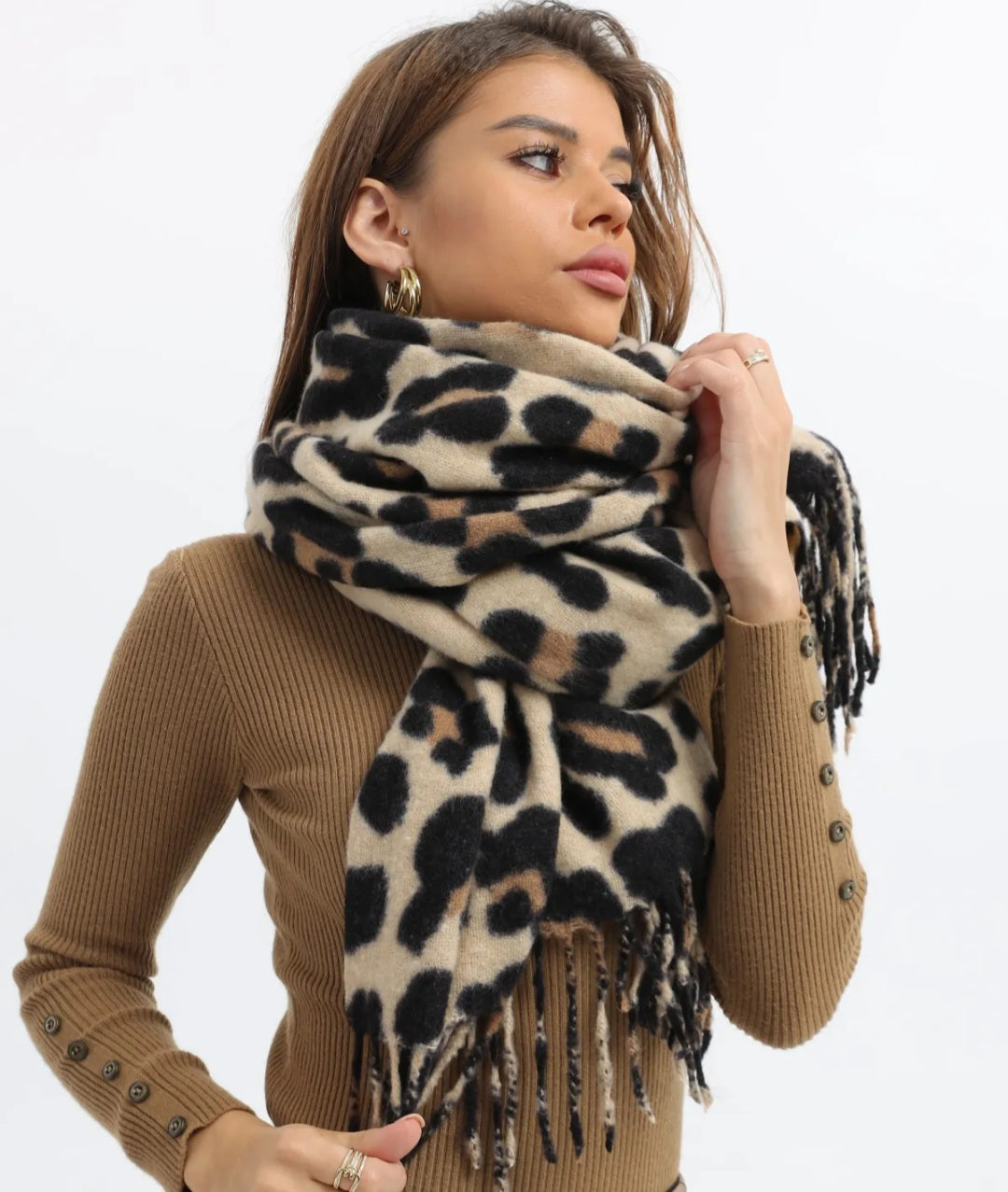 Perfect Leo Scarf