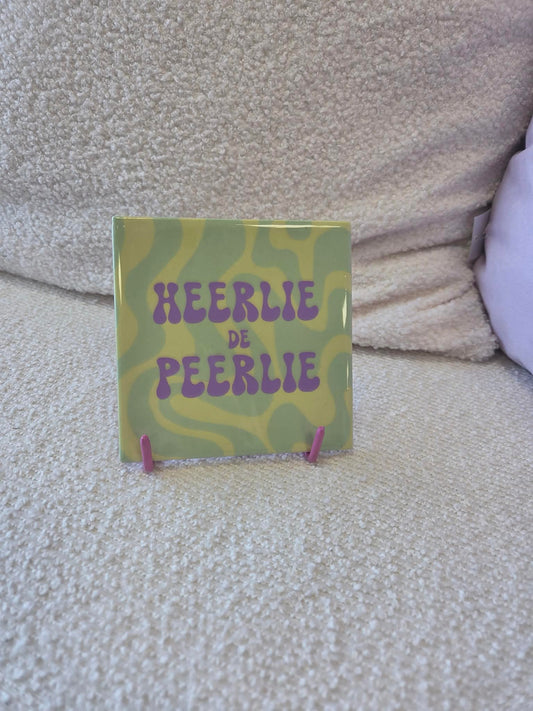Tegeltje Heerlie e Peerlie