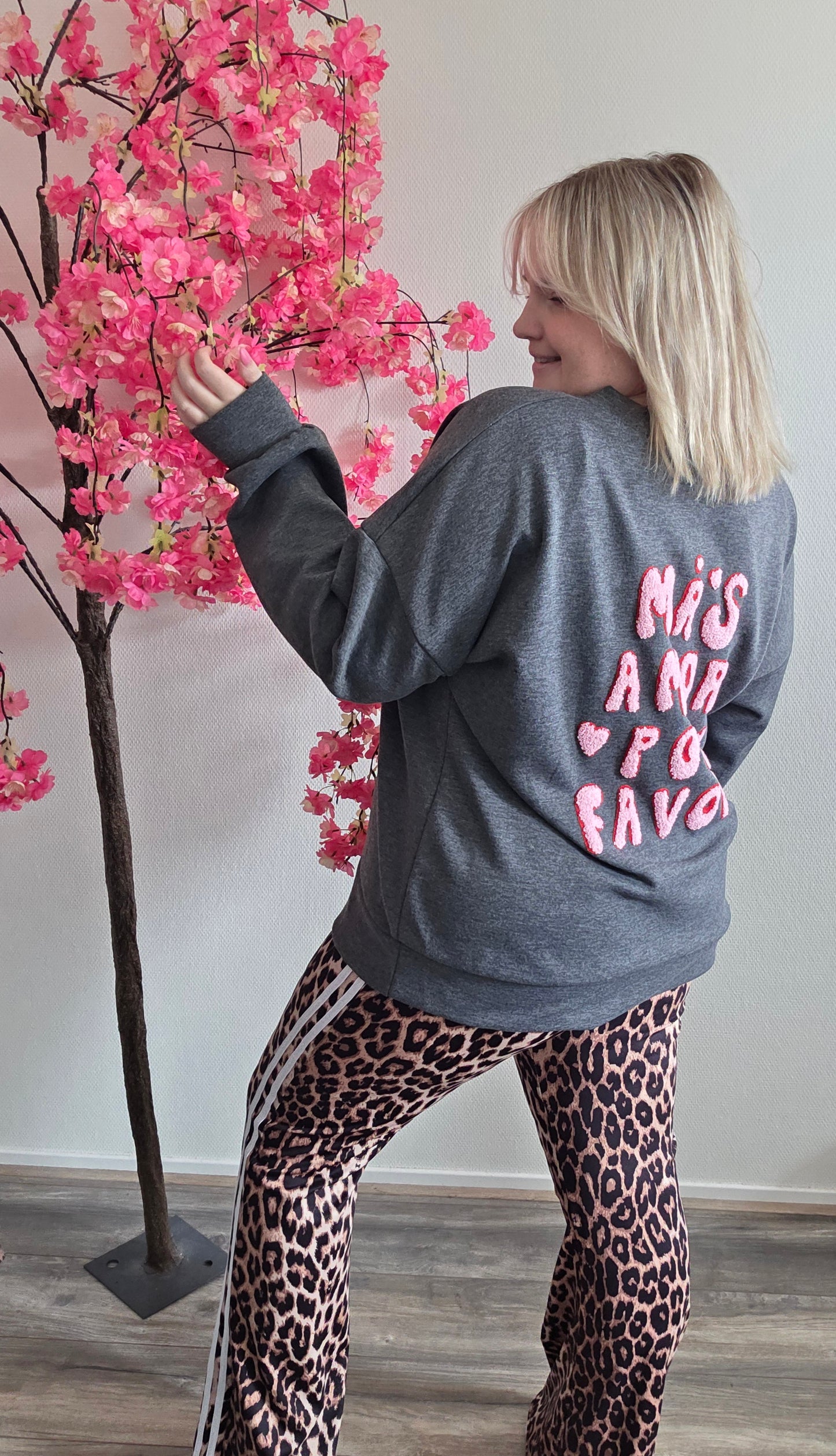 Mas Amor Sweater (In 5 kleuren)