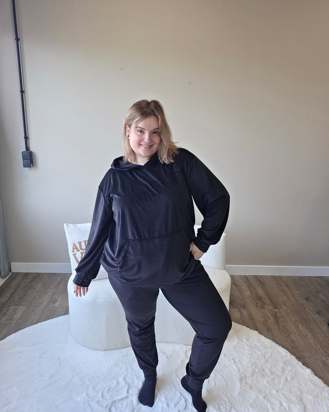NC Loungewear Velvet Pak Back To Black