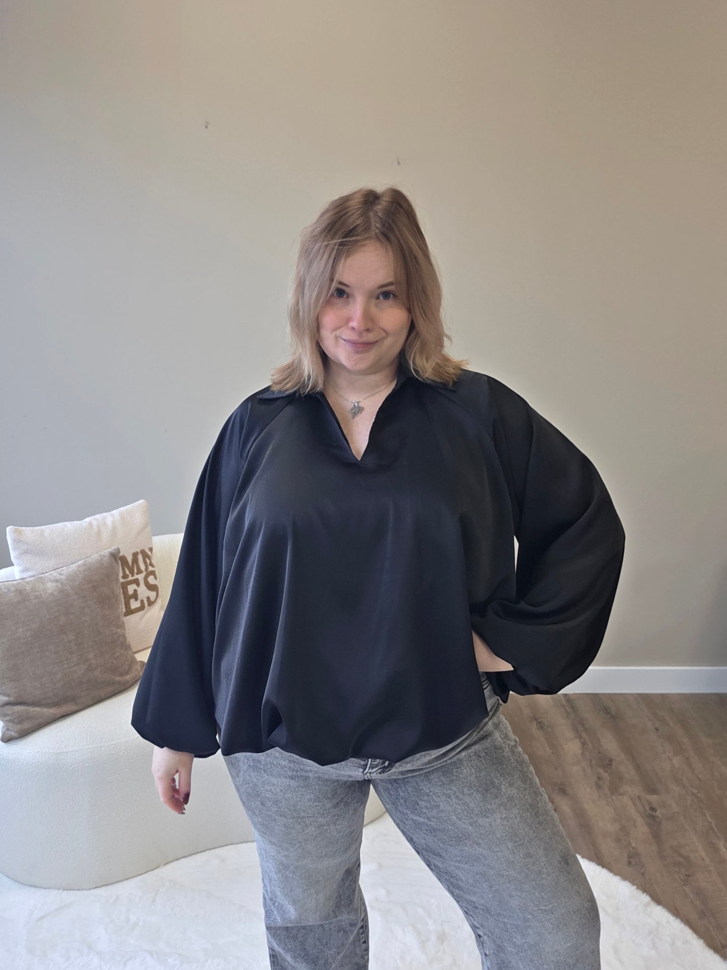 Pofmouwblouse (in 2 kleuren)