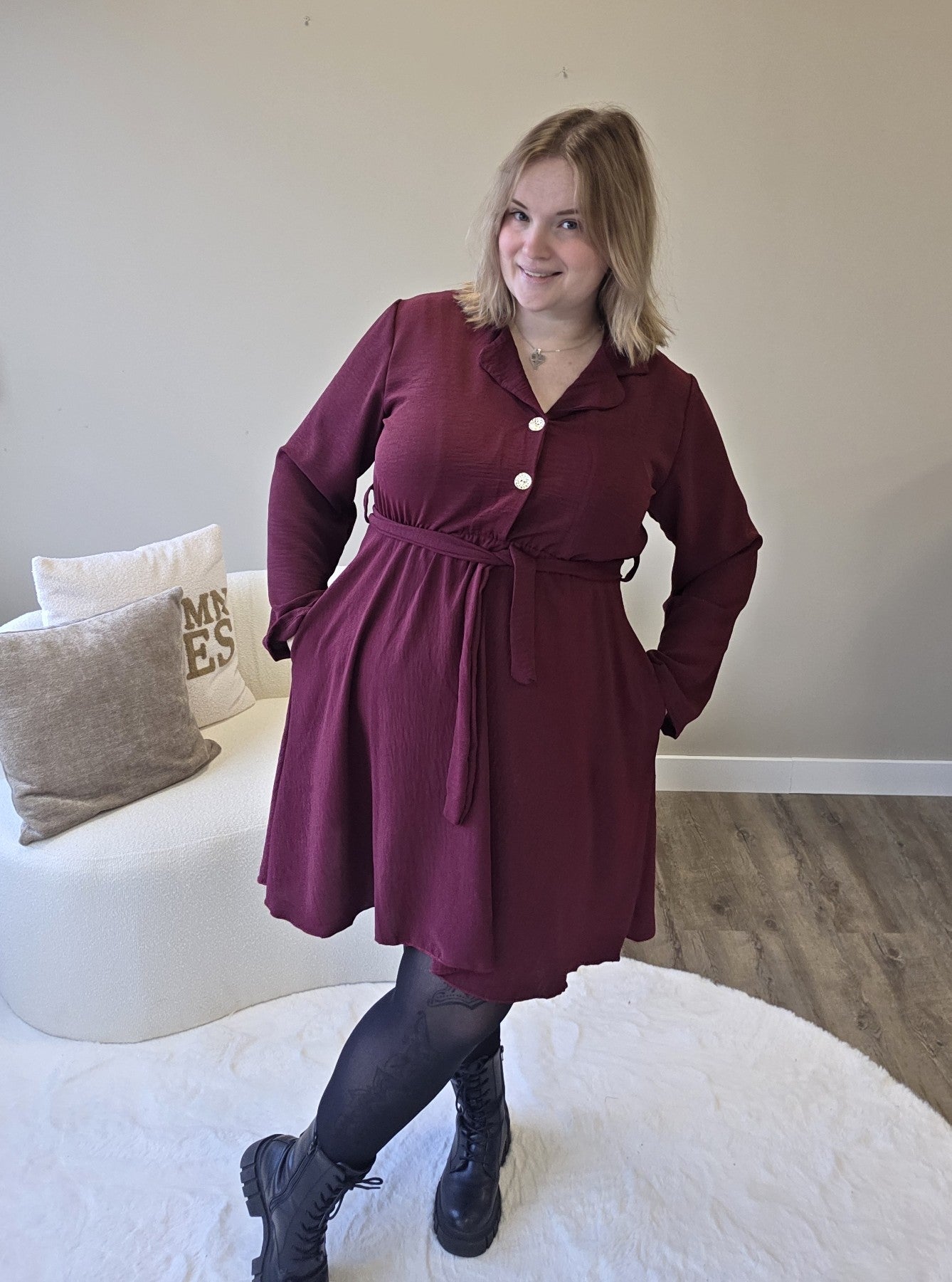 Fara Short Dress (In 2 kleuren)