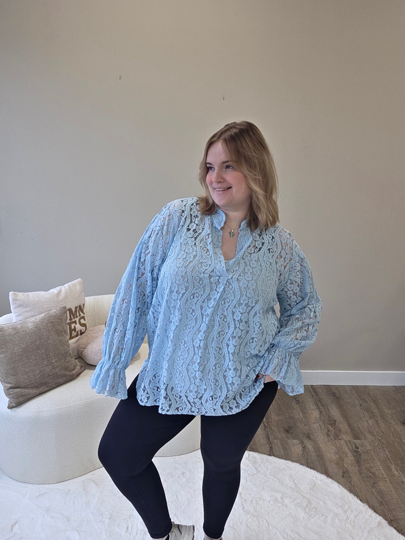 Mila Blousjes Met Kant (In 3 kleuren)