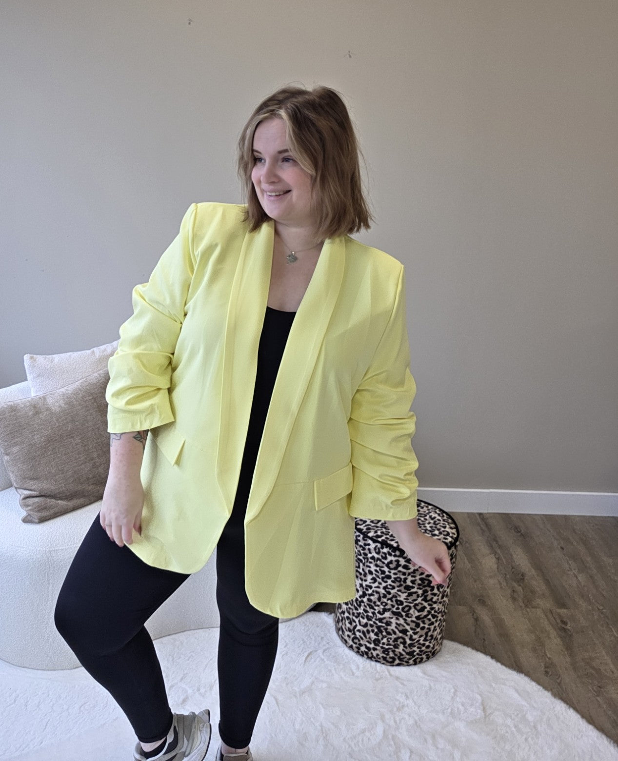 Basic Aurelie Blazer (in 5 colors)