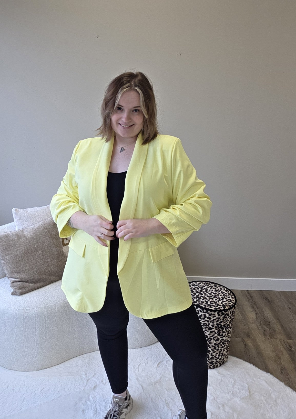 Basic Aurelie Blazer (in 5 colors)