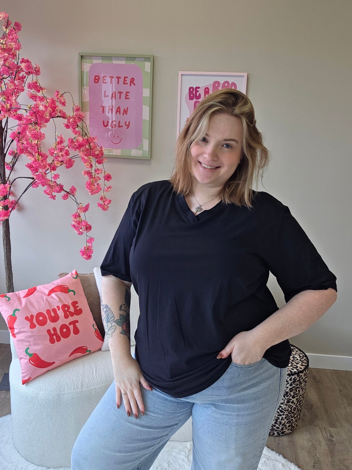 V-hals T-shirts (In 4 kleuren)