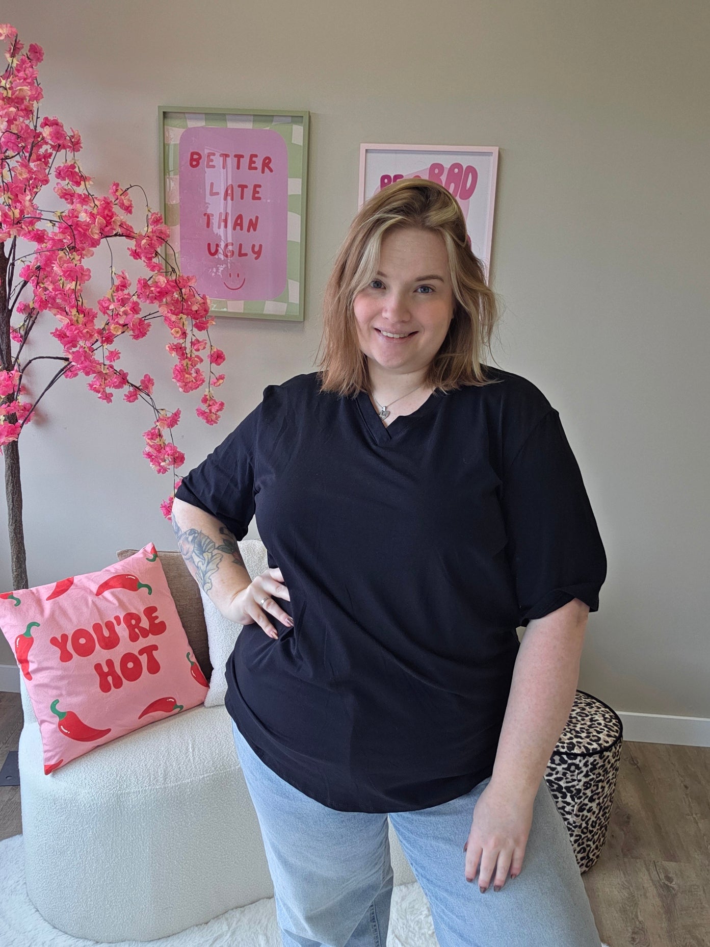 V-hals T-shirts (In 4 kleuren)