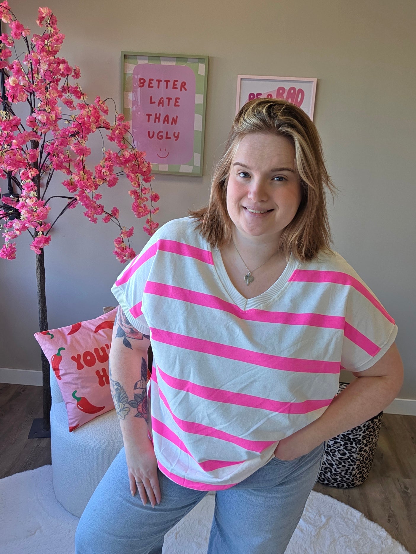 V-Hals Streep Tee's (In 4 kleuren)