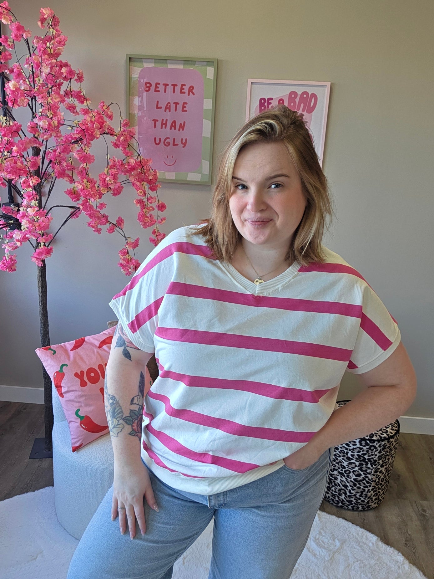 V-Hals Streep Tee's (In 4 kleuren)