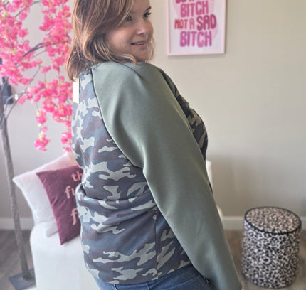 New york Camo Athletics sweaters (In 2 kleuren)
