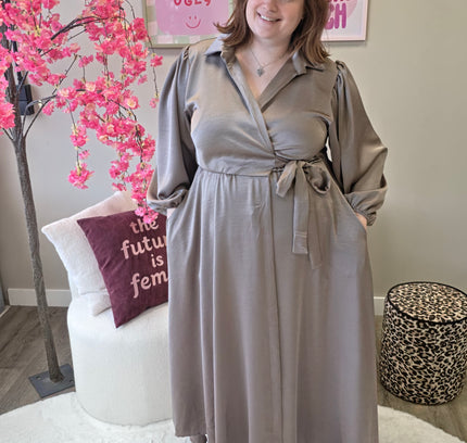 Satin look wikkeljurk lang (In 5 kleuren)