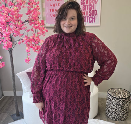 Lace dress (In 3 kleuren)