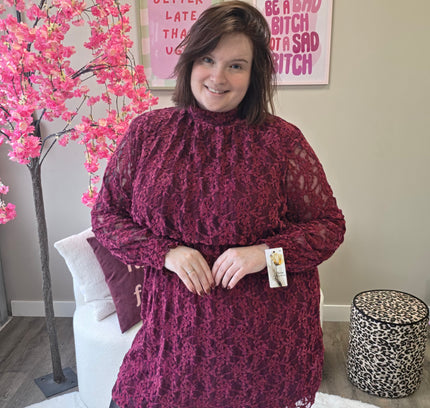 Lace dress (In 3 kleuren)