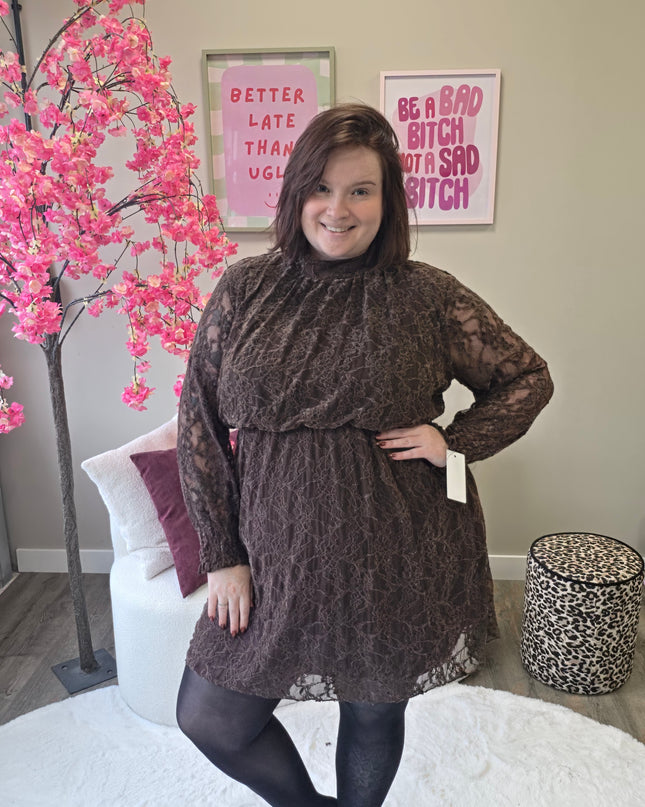 Lace dress (In 3 kleuren)