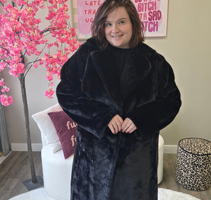 Fake Fur Coat (In 2 kleuren)