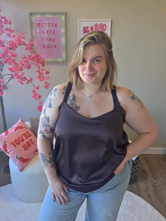 Satin Look Tops (In 3 kleuren)