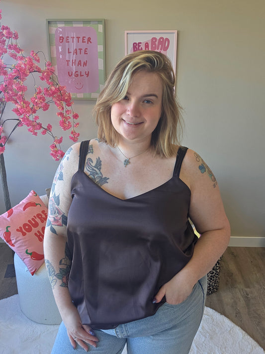 Satin Look Tops (In 3 kleuren)