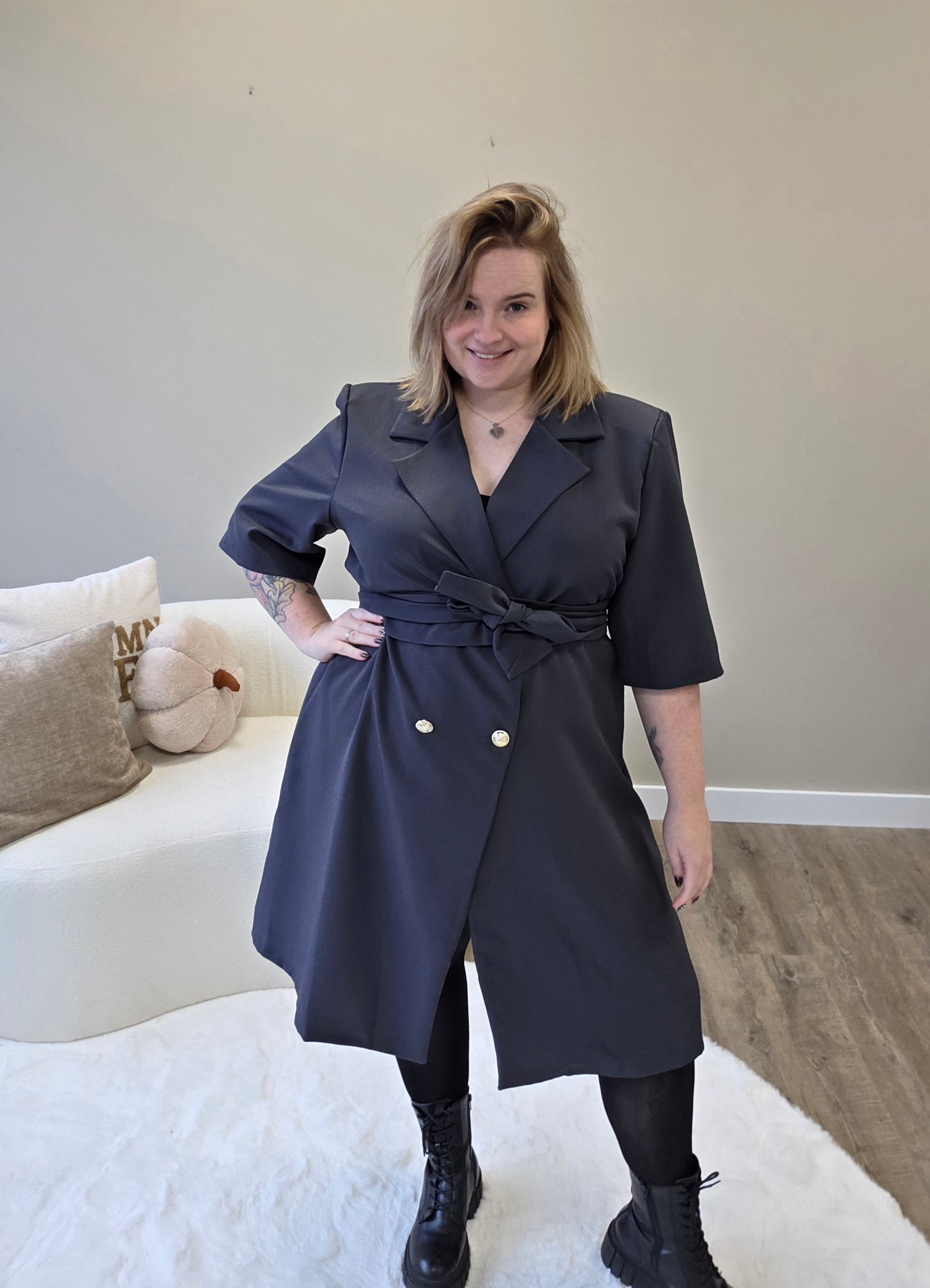 Nikki Curvelly Exclusive Blazer Dress Dark Gray