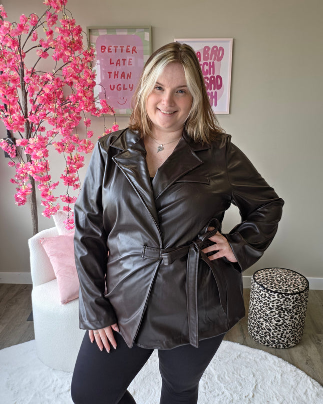 Leatherlook Wrap Blazers (In 2 kleuren)