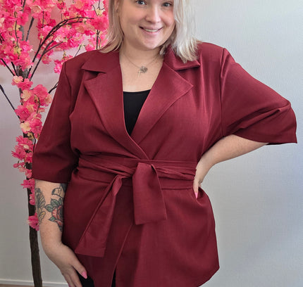 Nikki Curvelly Magic Waist Blazer Bordeaux