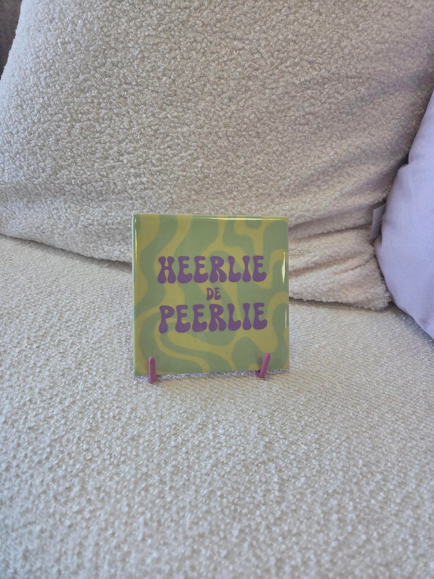 Tegeltje Heerlie e Peerlie