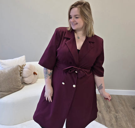 Nikki Curvelly Exclusive Blazer Dress Burgundy