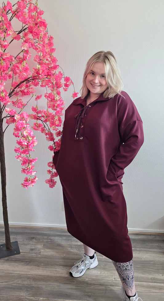 Jenna Lace Dress (In 4 kleuren)