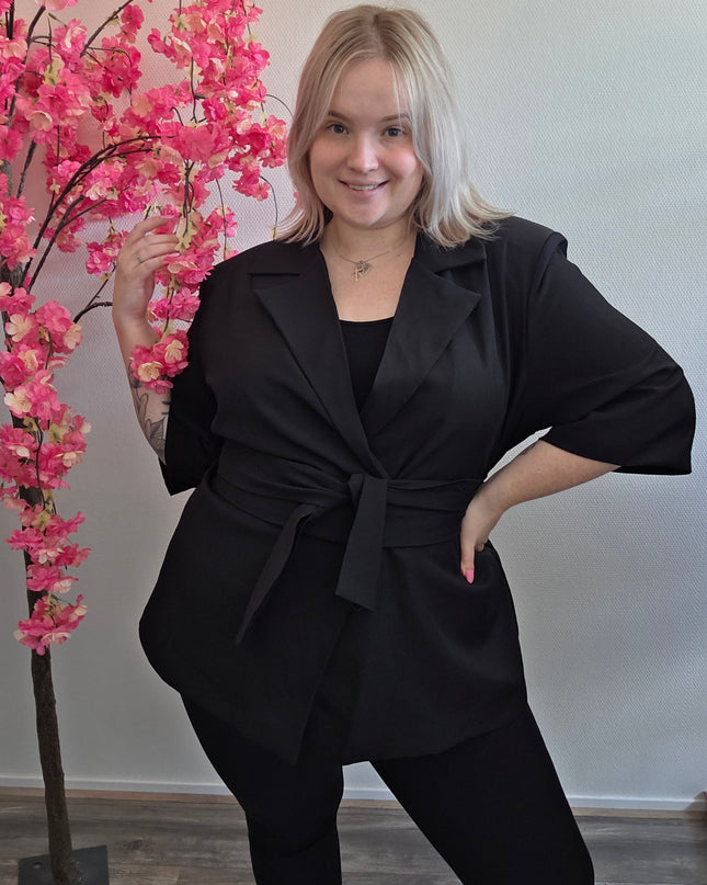 Nikki Curvelly Magic Waist Blazer Schwarz