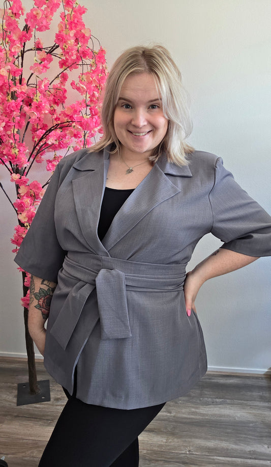 Nikki Curvelly Magic Waist Blazer Grey