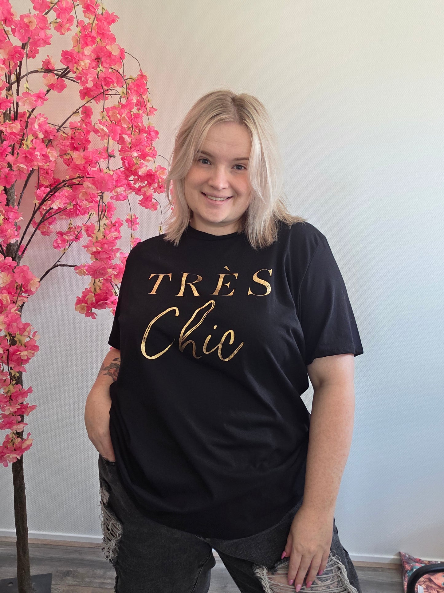 Tres Chic Tee (In 3 kleuren)