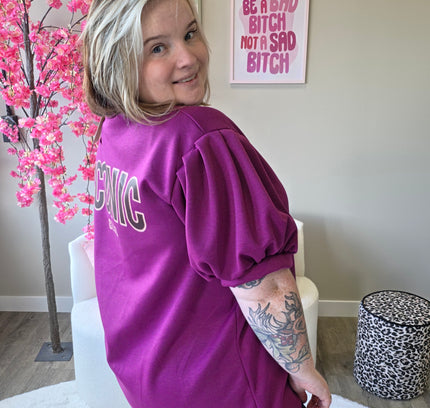 Iconic pofmouw Tee (In 4 kleuren)